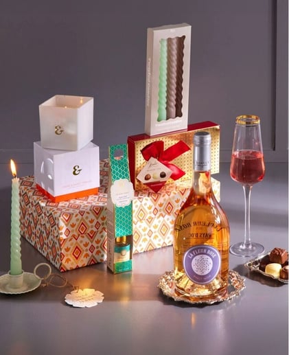 all-things-bright-and-beautiful-gift-hamper-europe-651x800-jpg