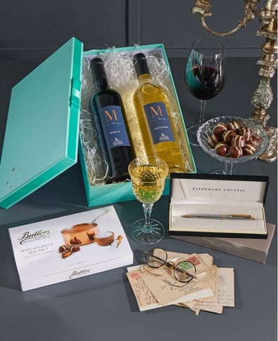 business-and-pleasure-gift-hamper-finland-651x800
