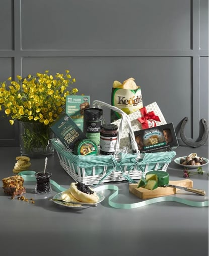 emerald-isle-treasures-gift-hamper-croatia-651x800