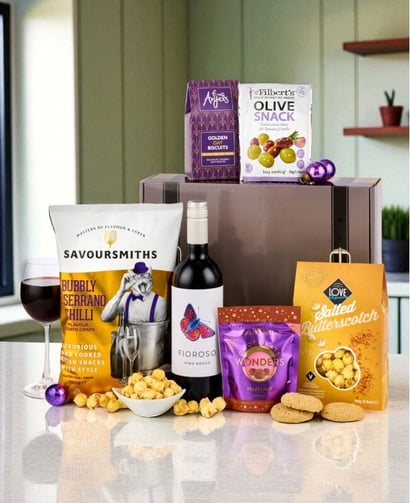 gluten-free-and-vegan-feast-gift-hamper-uk-651x800