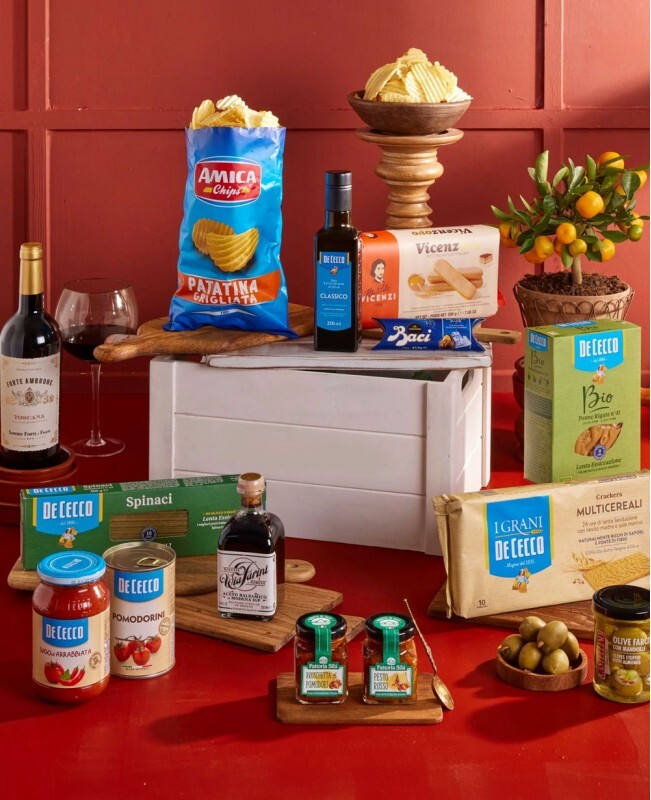italian-gourmet-celebration-gift-hampers-europe-651x800