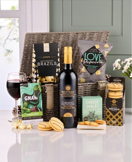 natural-elegance-gift-basket-generic1-651x800