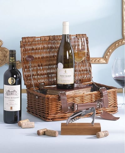 wine-connoisseurs-gift-basket-germany-651x800